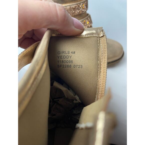 NWOB Dolce Vita Gold Glitter Strap Ankle Boots with Buckle - Size 4, Lug Sole - Picture 7 of 9